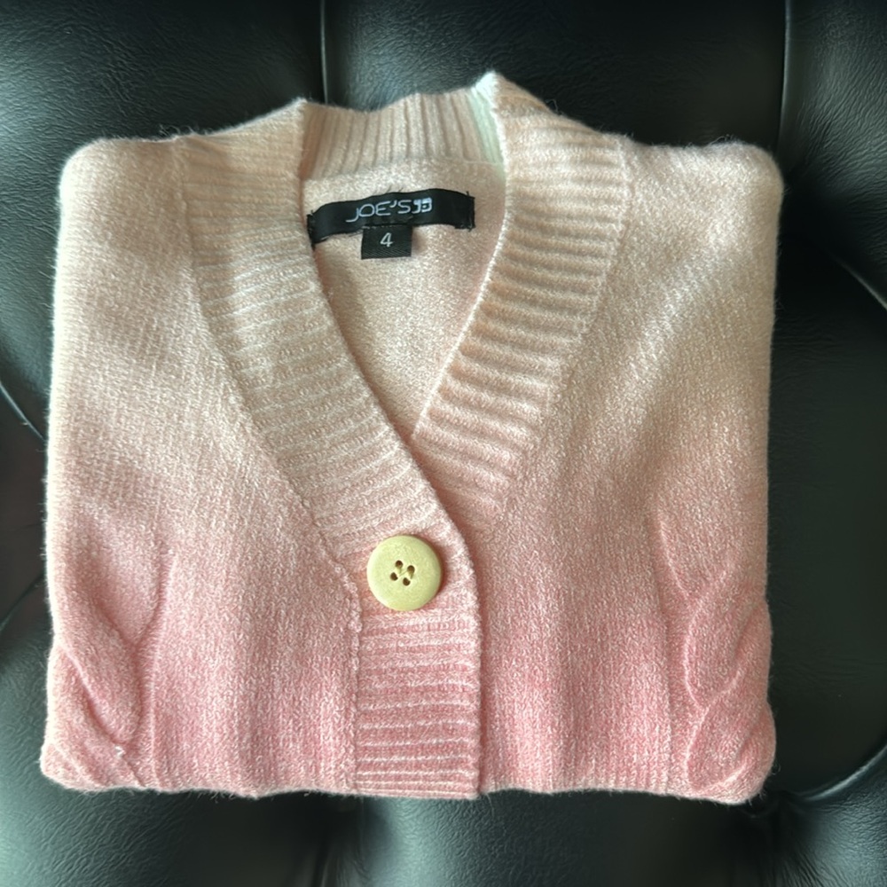 NWT ~ JOE’S GRADIENT PINK V-NECK LONG-SLEEVED BUTTON SWEATER - Picture 4 of 7